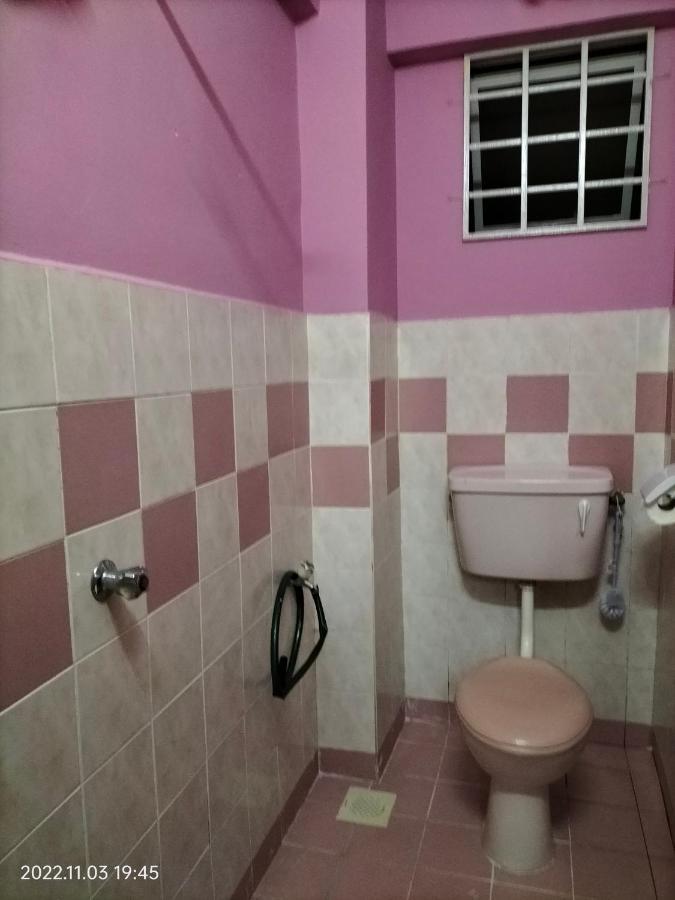 A Room In Aparnt Sri Impian Johor Bahru Exterior foto