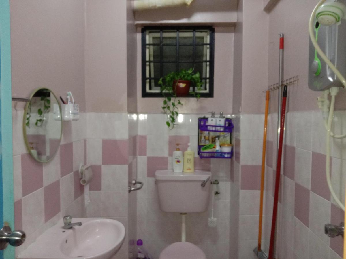 A Room In Aparnt Sri Impian Johor Bahru Exterior foto